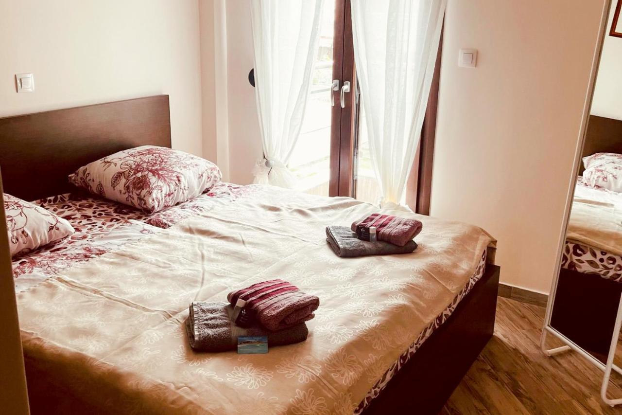 Pachmann Apartments Неа Плагия Екстериор снимка
