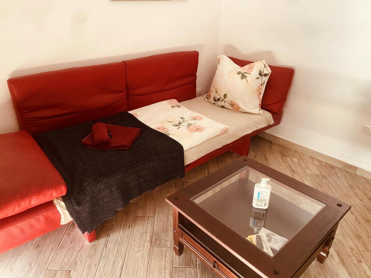 Pachmann Apartments Неа Плагия Екстериор снимка