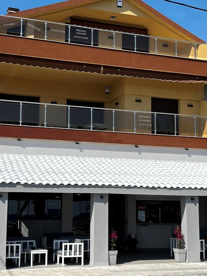 Pachmann Apartments Неа Плагия Екстериор снимка