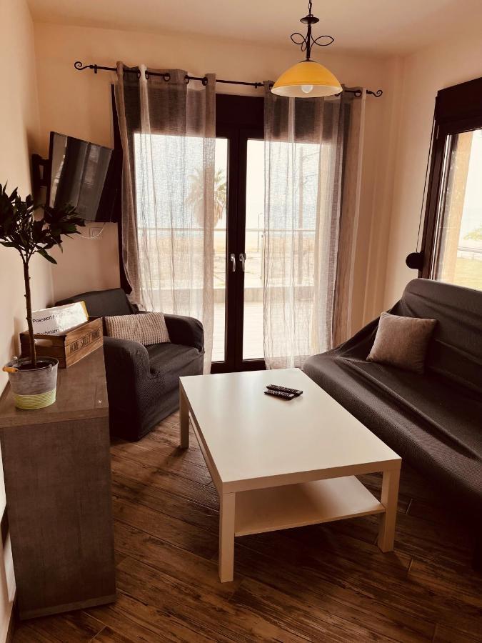 Pachmann Apartments Неа Плагия Екстериор снимка
