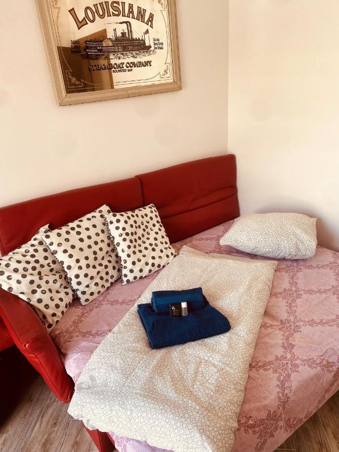 Pachmann Apartments Неа Плагия Екстериор снимка